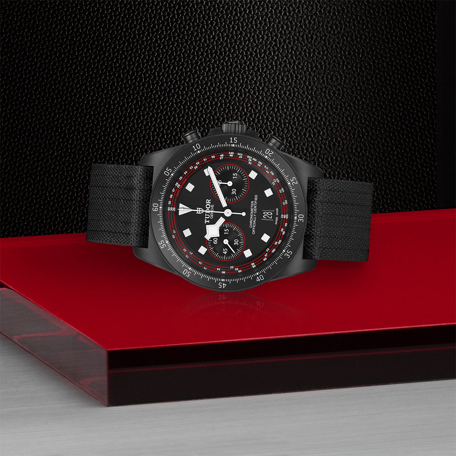 Pelagos FXD Chrono 43mm - Black Dial on Fabric Strap
