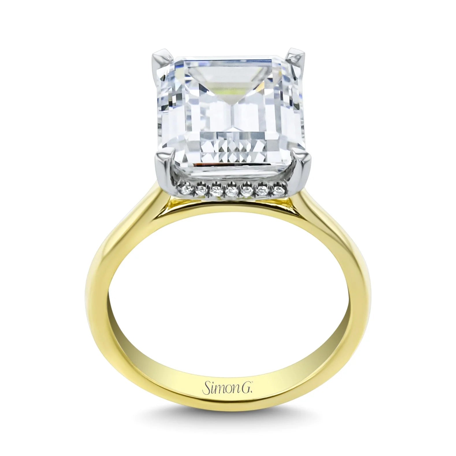 Emerald Solitaire 18K Yellow Gold Engagement Ring - LR125