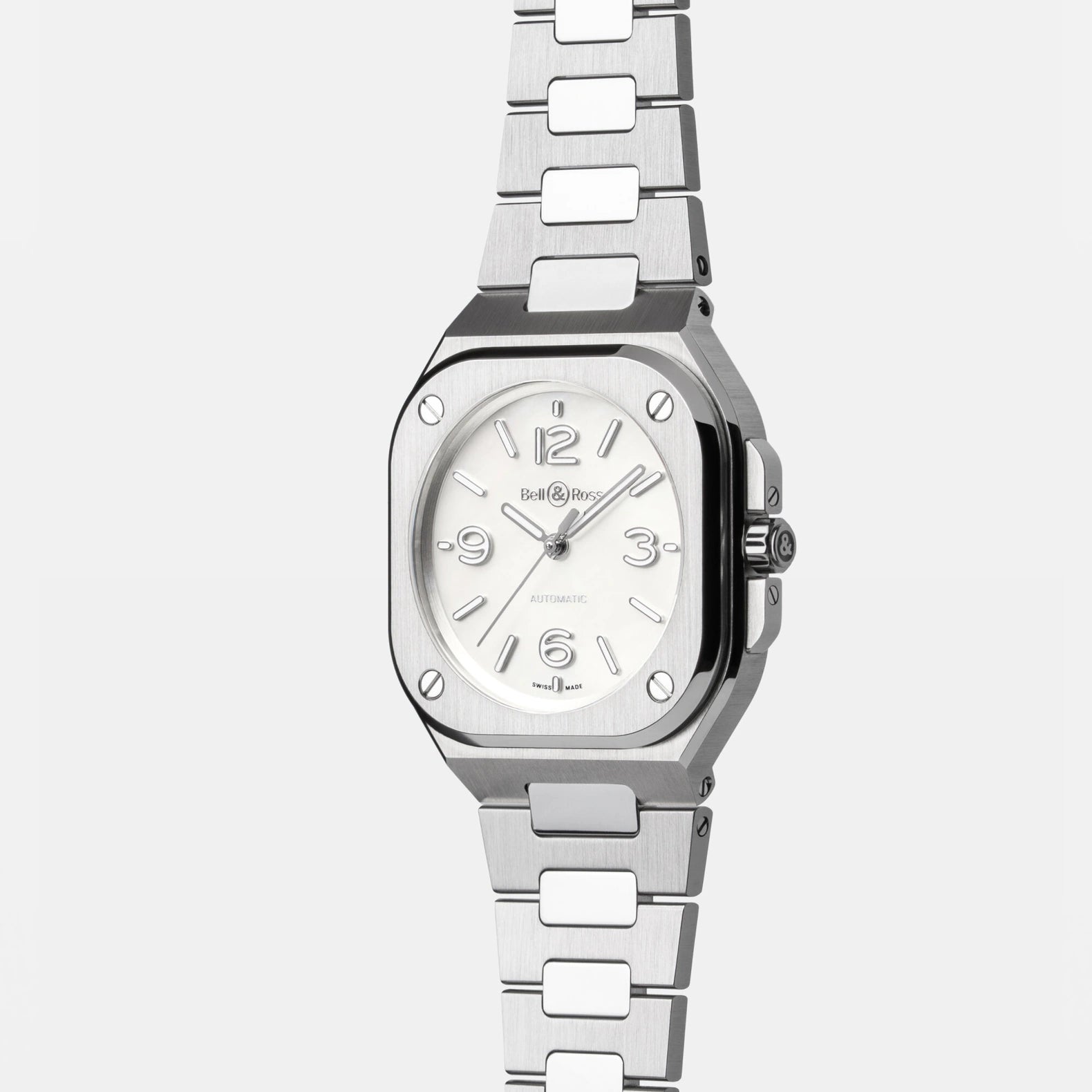 BR-05 36mm - Mother of Pearl Dial on Bracelet
