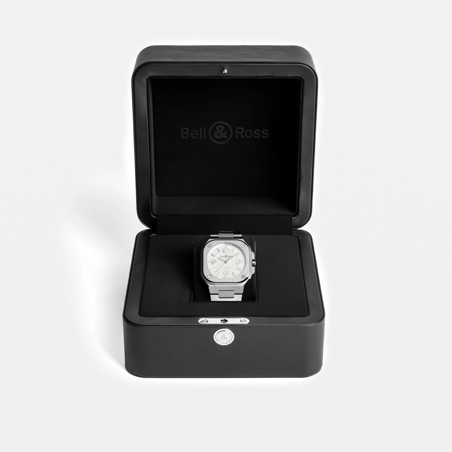 BR-05 36mm - Mother of Pearl Dial on Bracelet
