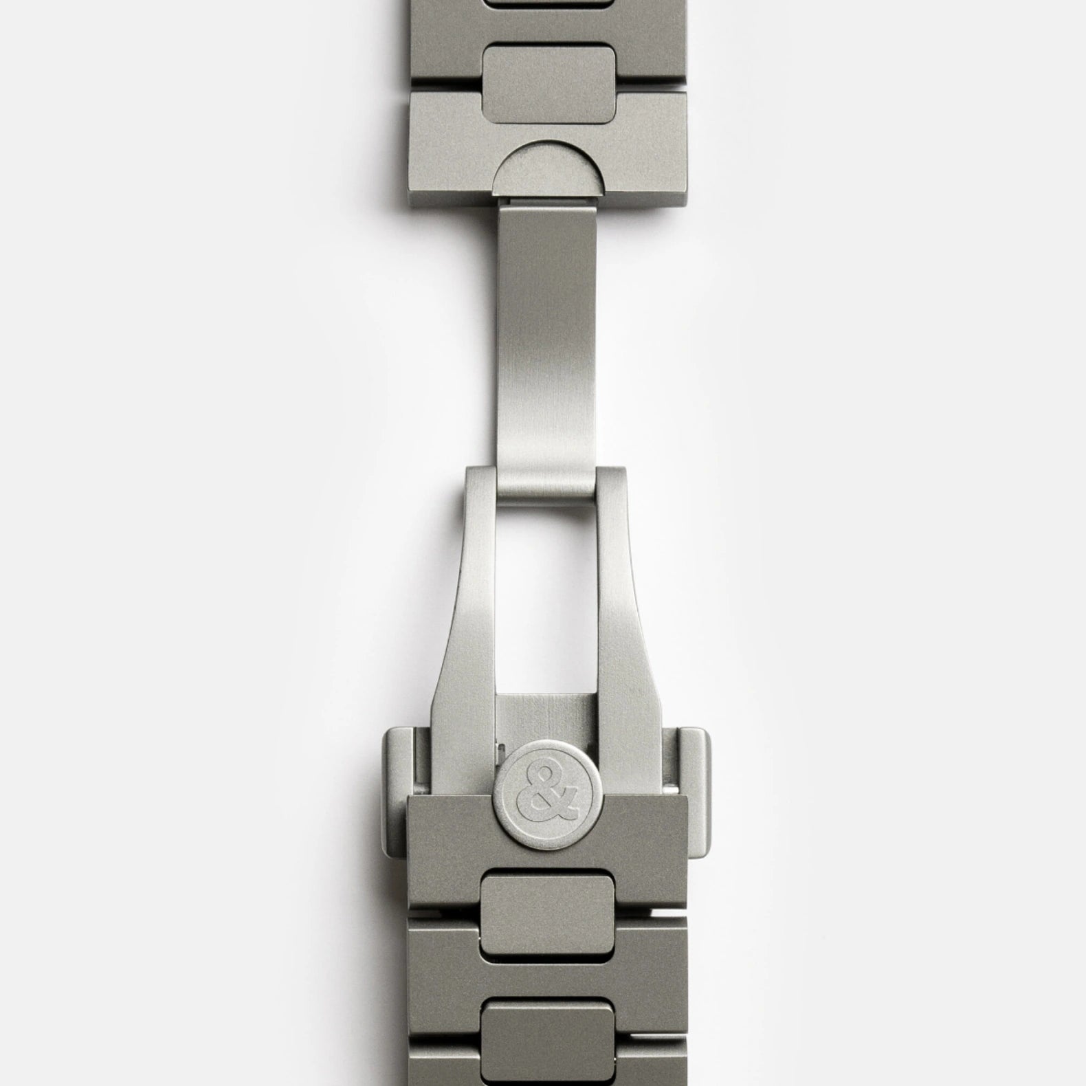 BR-X5 Black Titanium 41mm - Black Dial on Bracelet