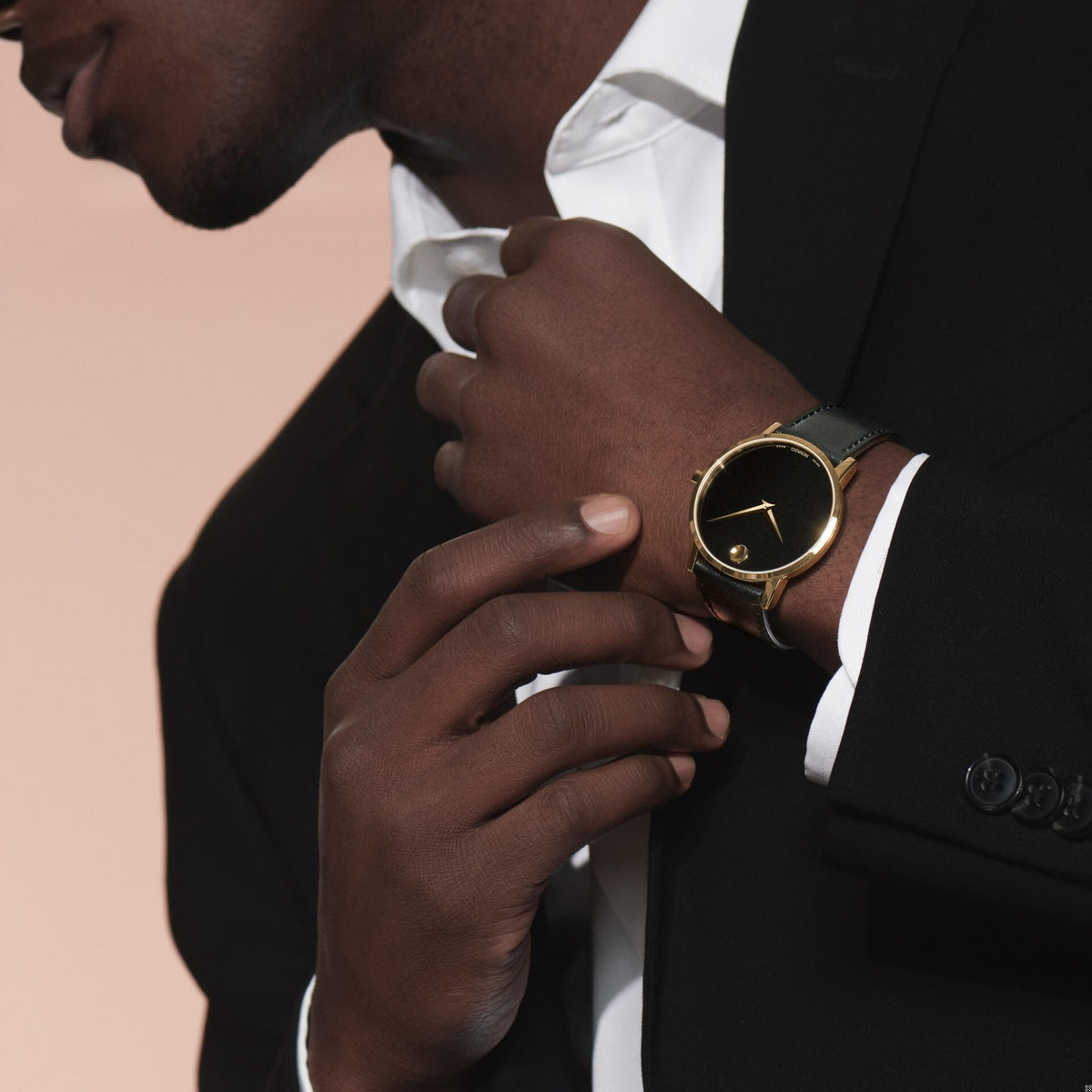 Museum Classic Gold 40 mm - Black Dial on Black Strap