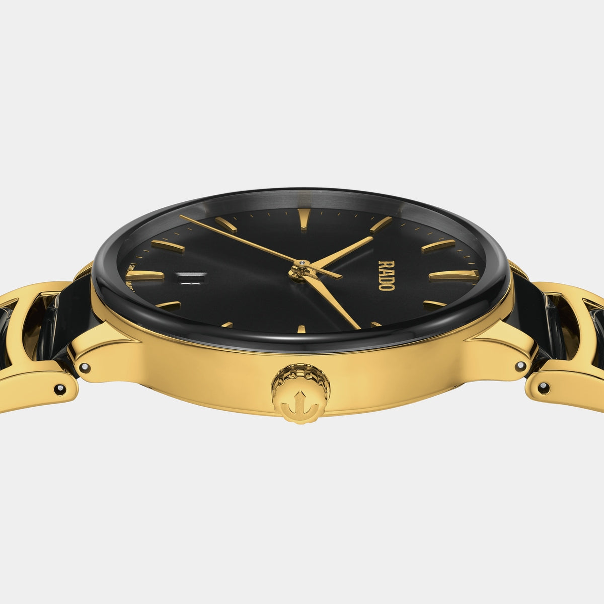 Centrix Quartz 39.5mm - Black Dial on Bracelet