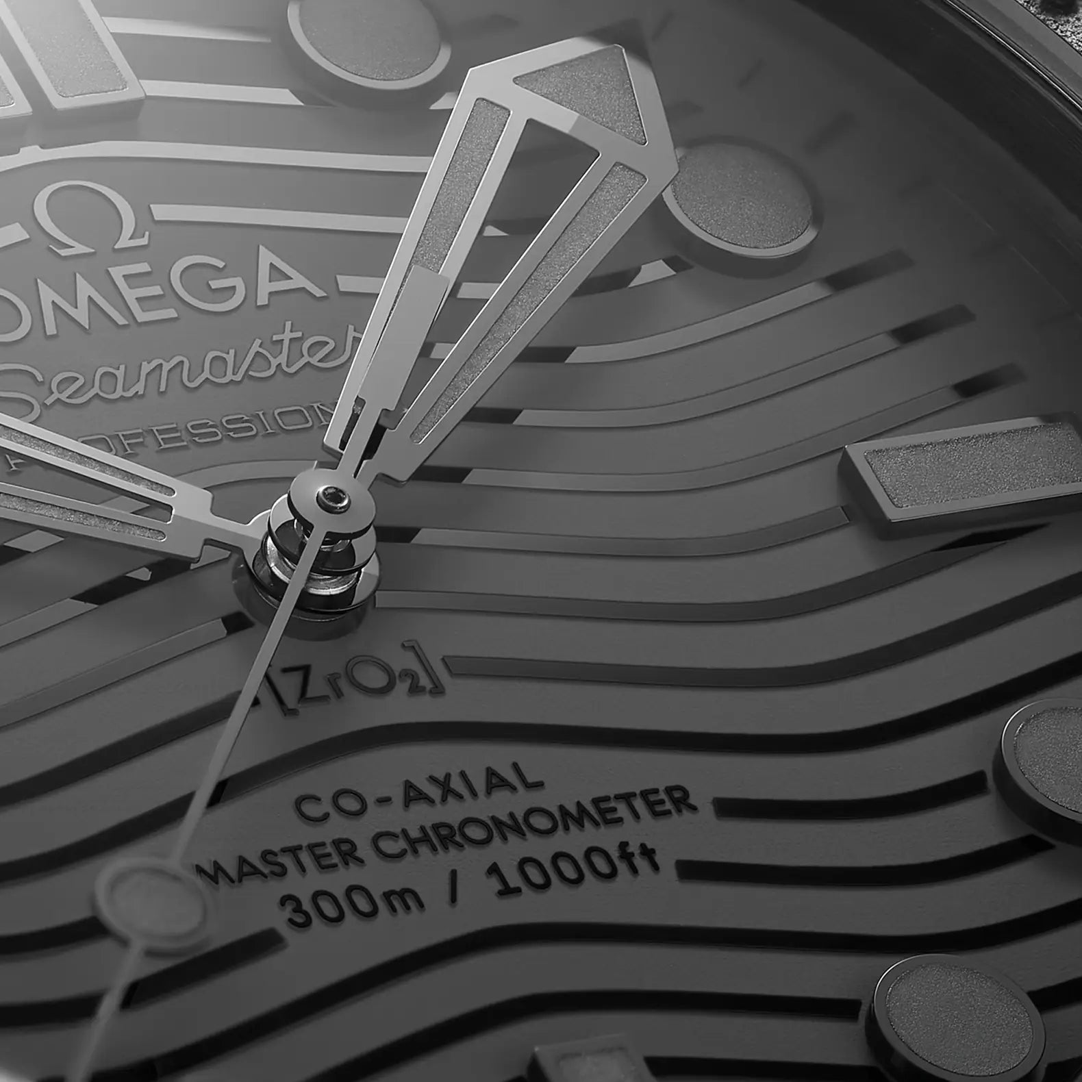 Seamaster Diver 300M 43.5mm  - Black Ceramic on Rubber Strap