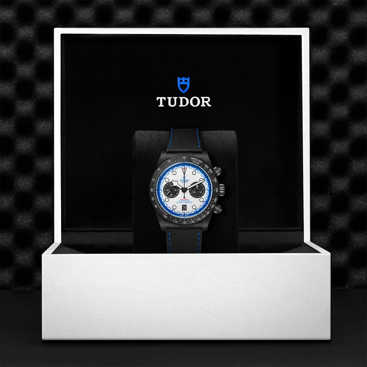Black Bay Chrono Carbon 42mm - Racing White Dial on Strap