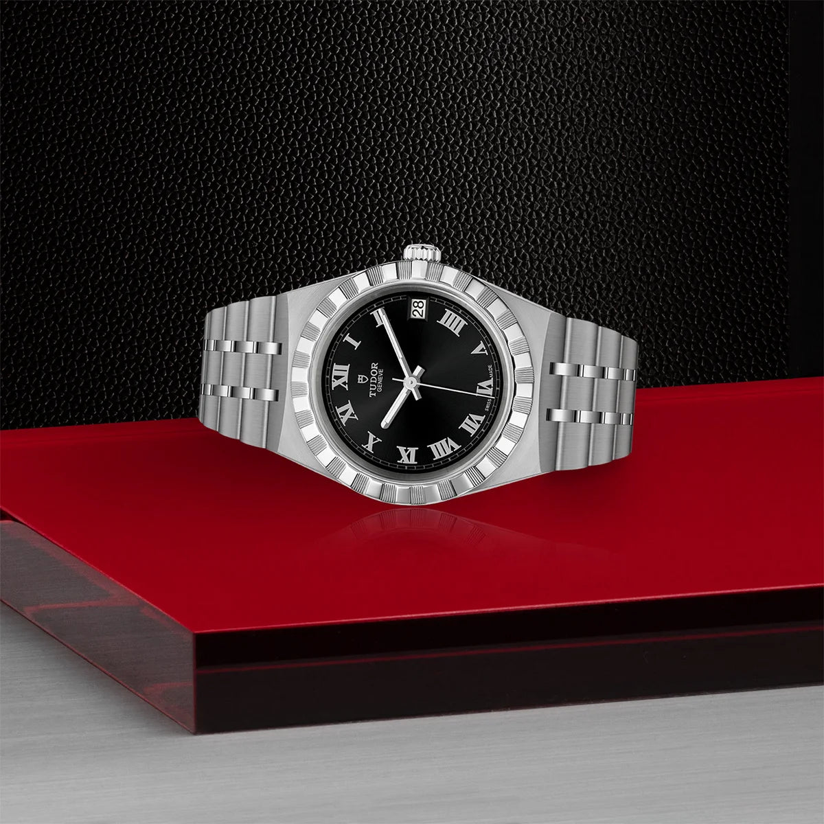 TUDOR Royal 34mm - Black Dial