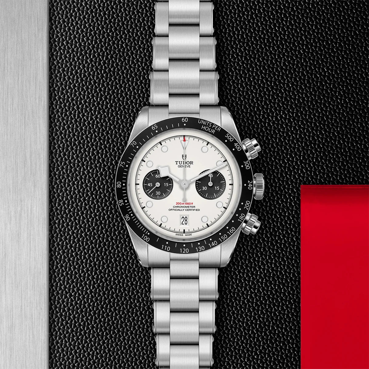 Black Bay Chrono 41mm - White Dial on 3-Link Bracelet