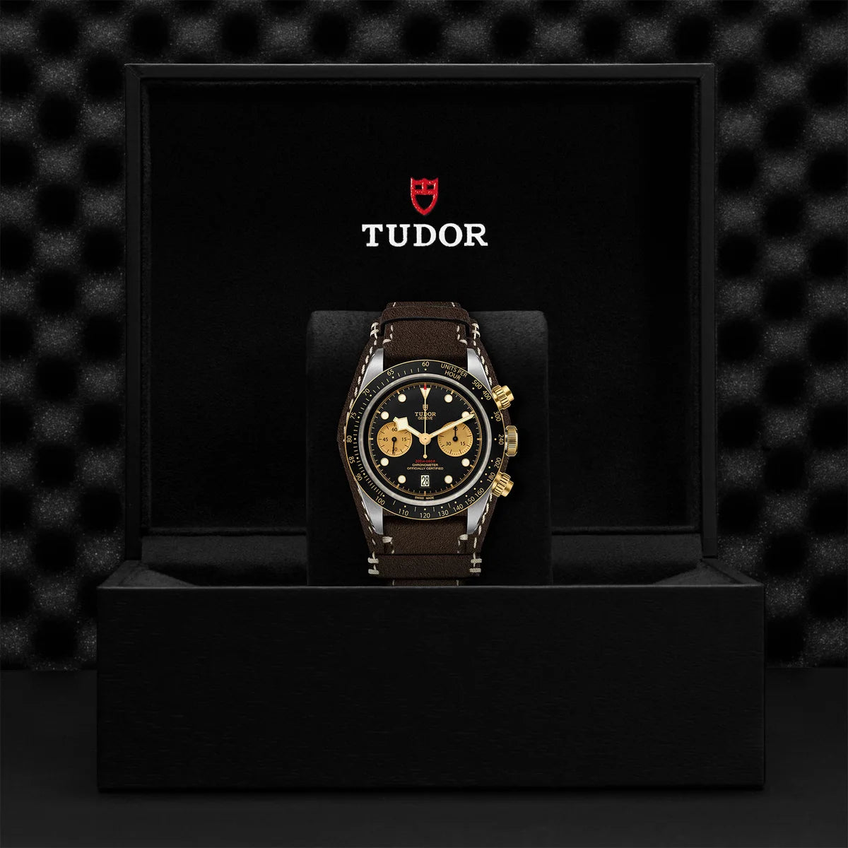 Black Bay Chrono S&G 41mm - Black Dial on Bund Strap