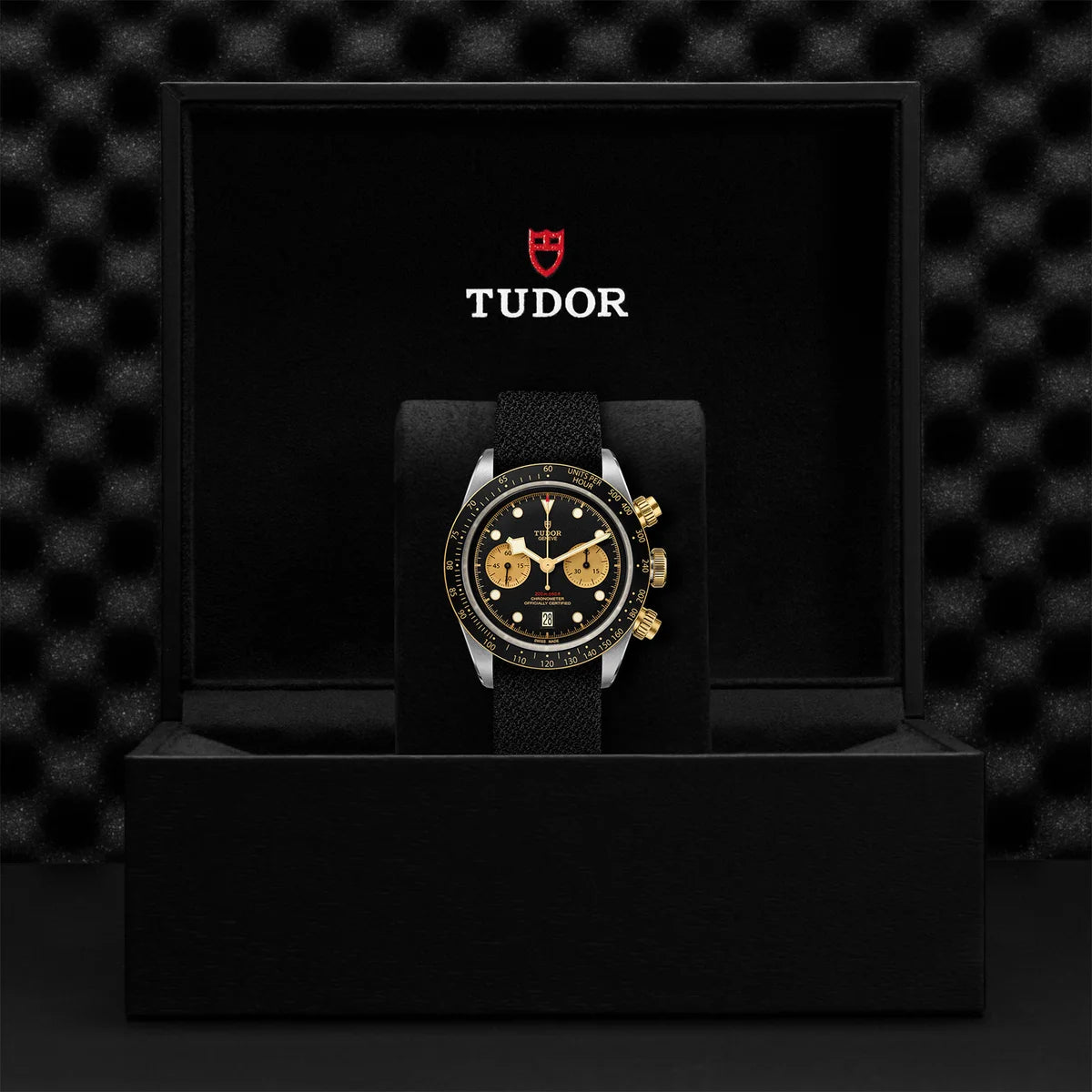 Black Bay Chrono S&G 41mm - Black Dial on Fabric Strap