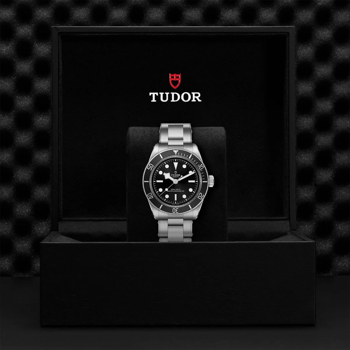 Black Bay 41mm - Black Dial on 3-Link Bracelet