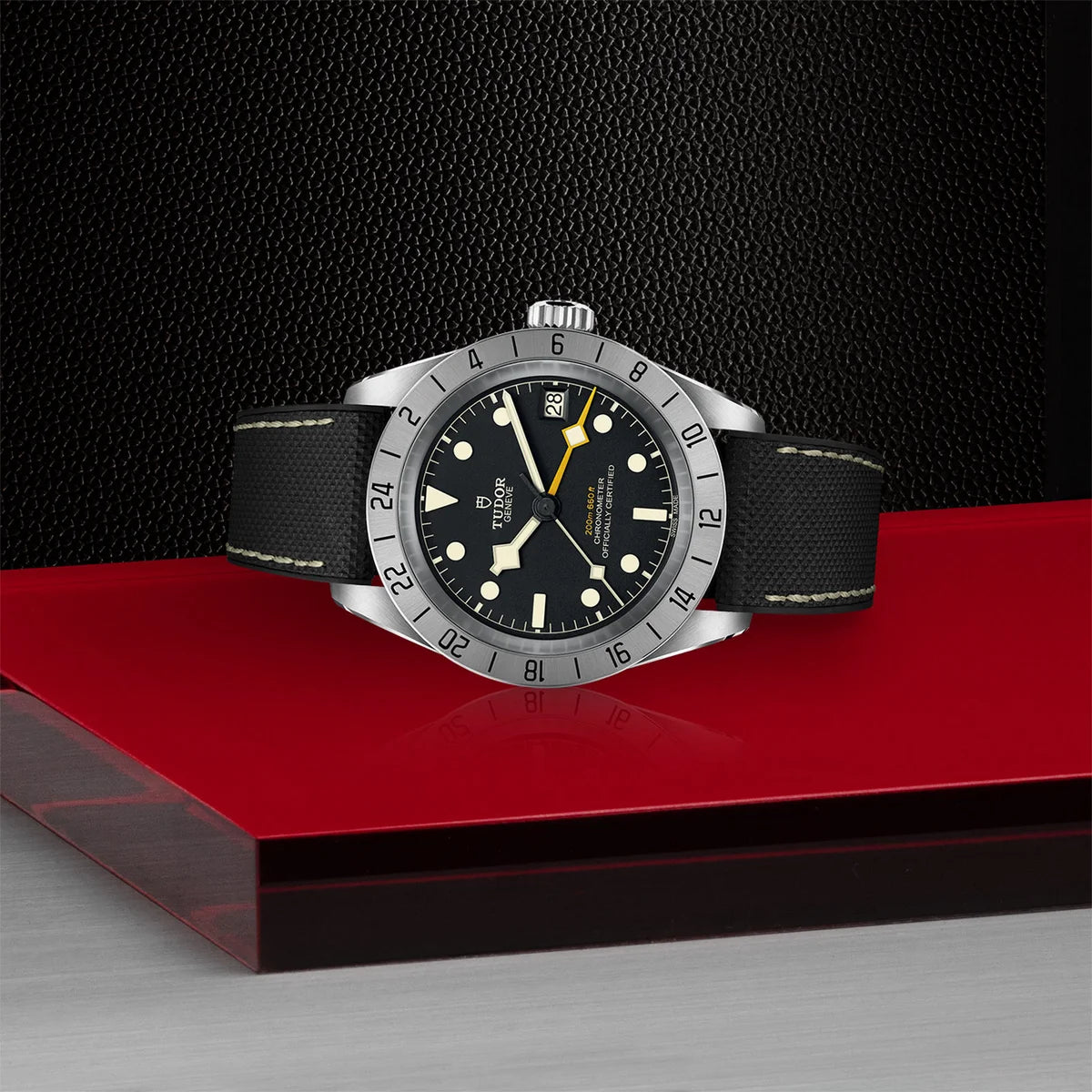 Black Bay Pro 39mm - Black Dial on Hybrid Strap