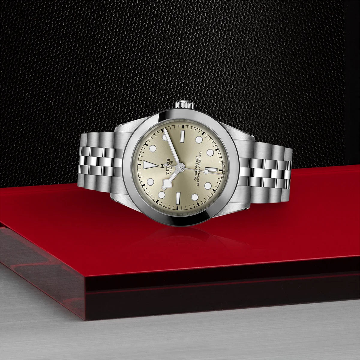 Black Bay One 39mm - Champagne Dial on 5-Link Bracelet