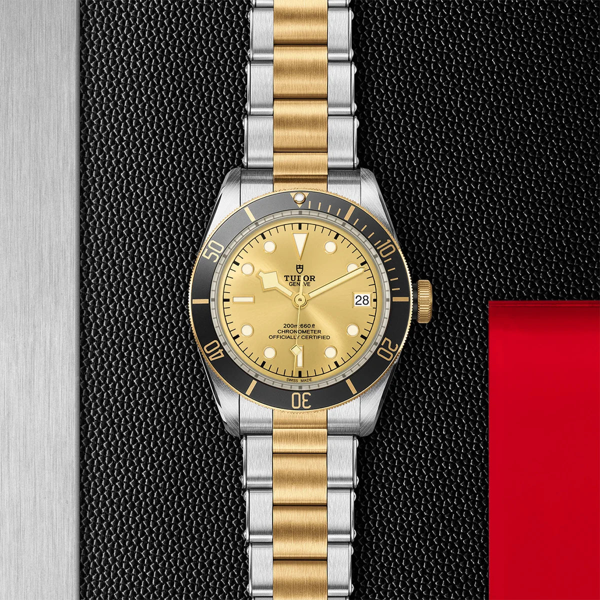 Black Bay S&G 41mm - Gold Dial on 3-Link Bracelet