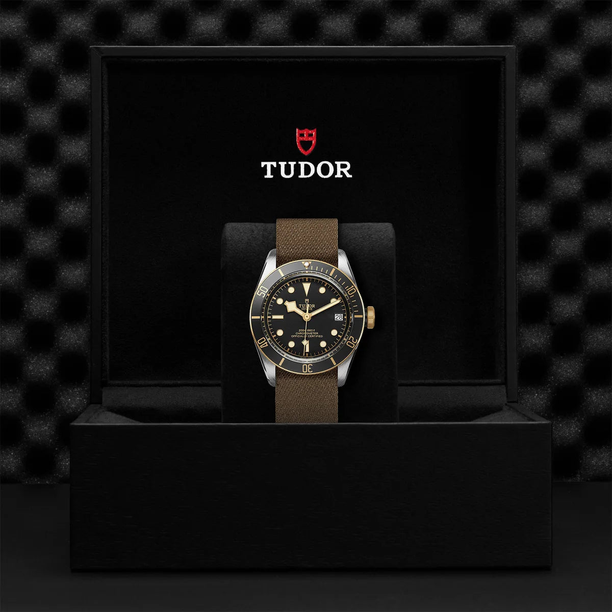 Black Bay S&G 41mm - Black Dial on Fabric Strap