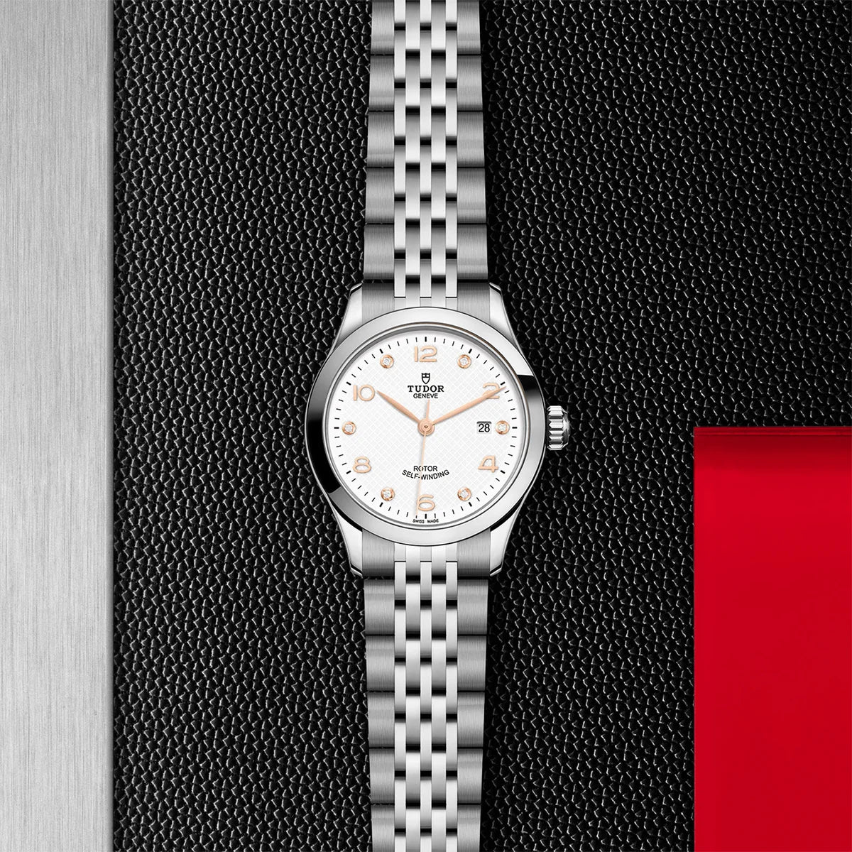 1926 28mm - White Diamond Dial on Bracelet