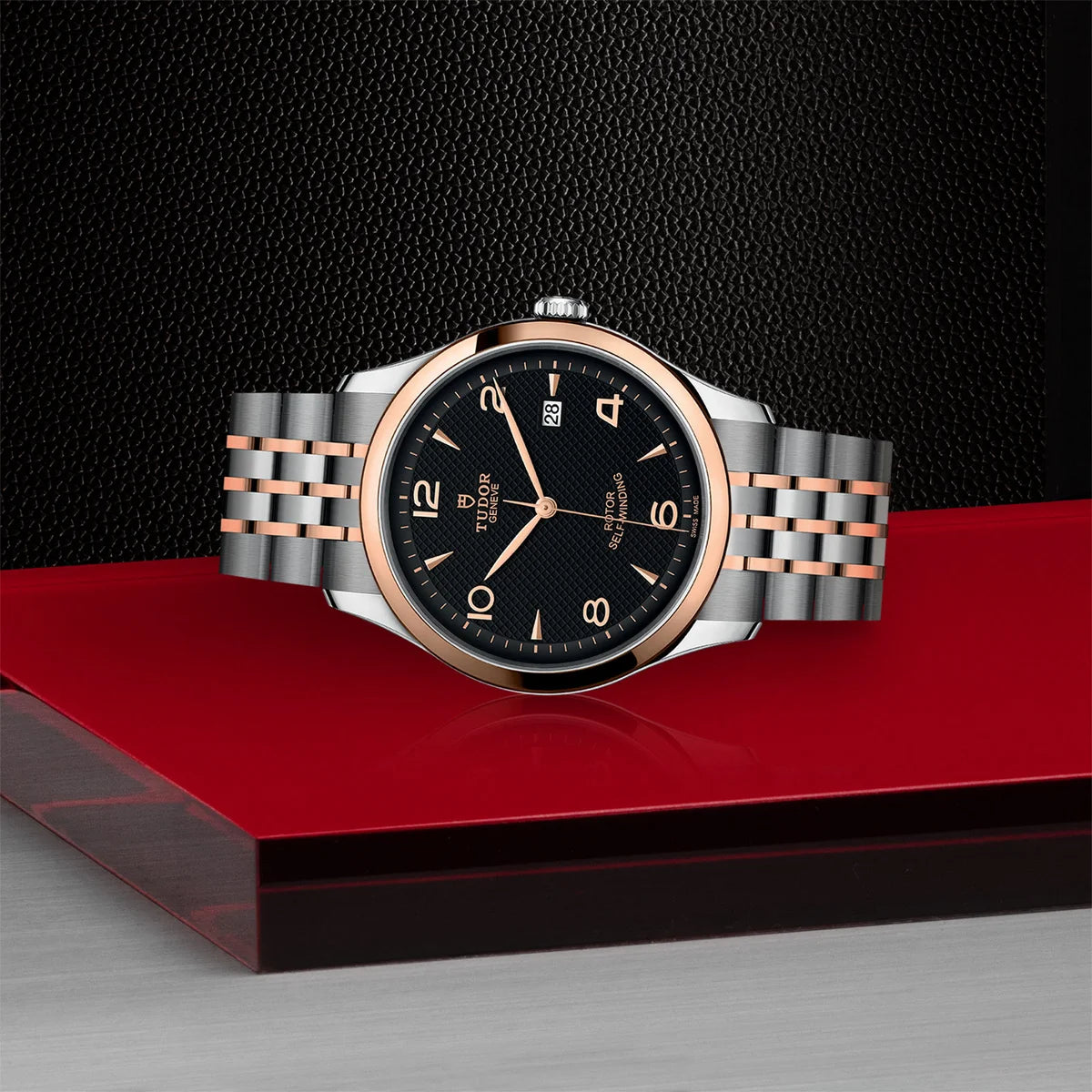 1926 Two-Tone 41mm - Black Dial on Bracelet