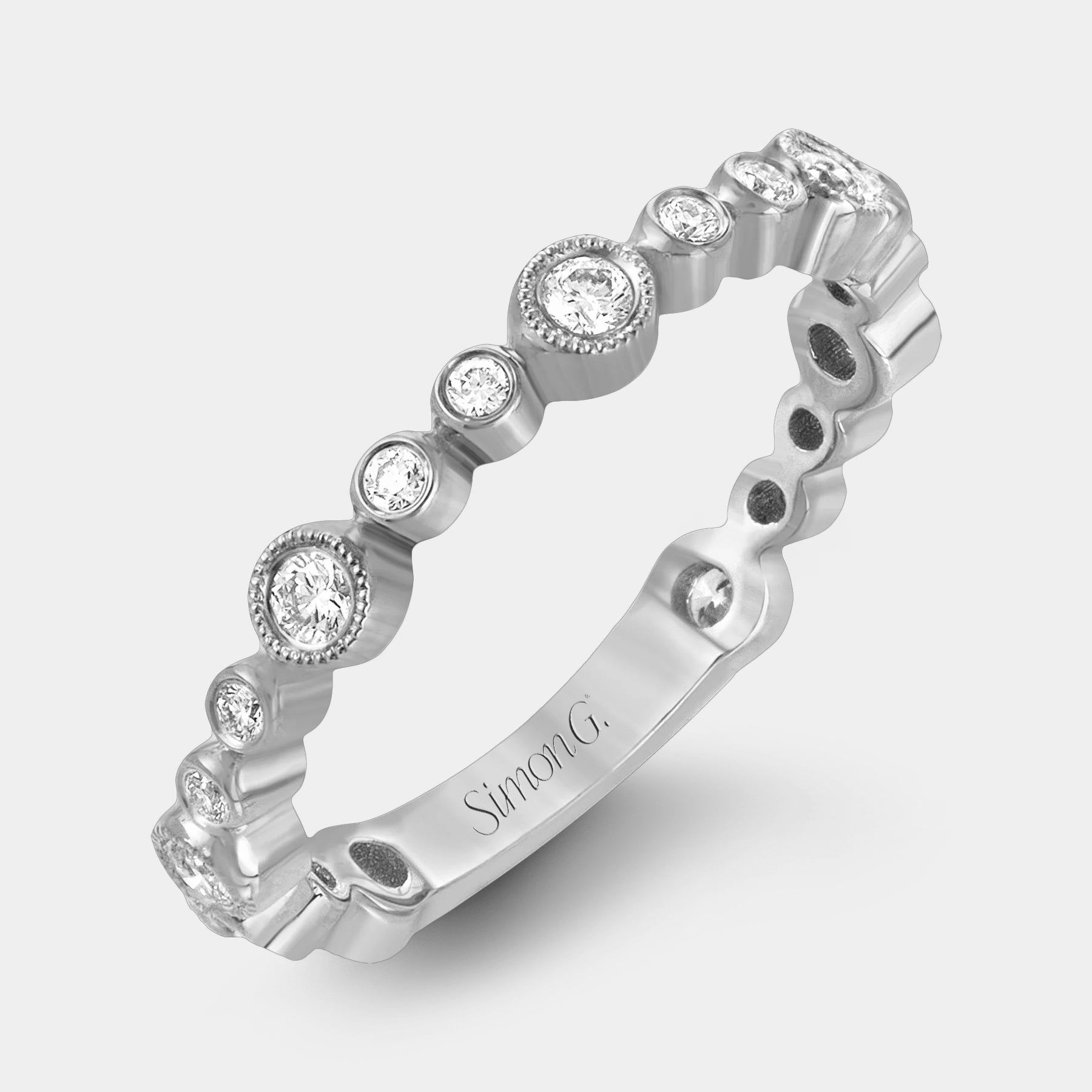 White gold diamond fashion ring