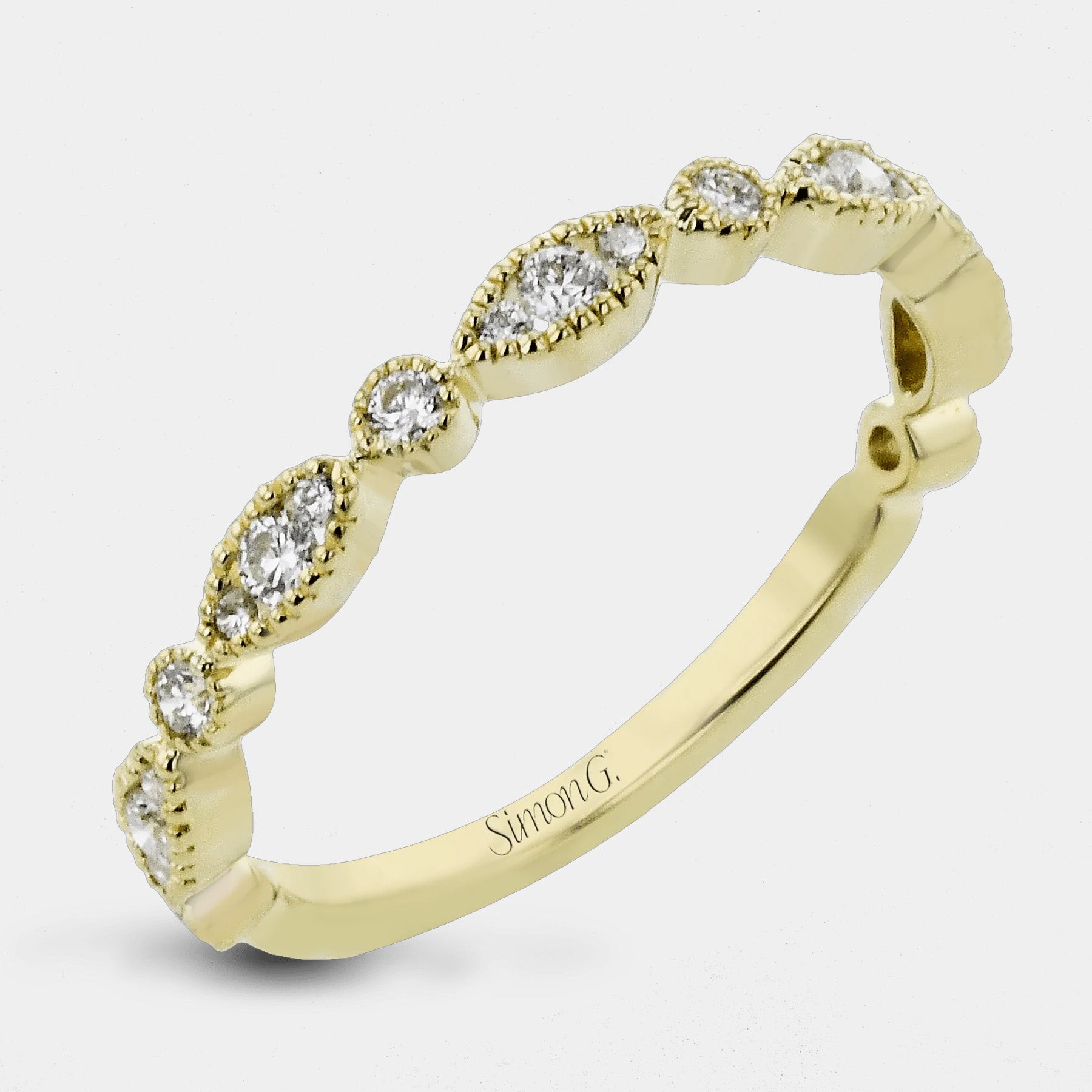 Yellow gold diamond fashion ring