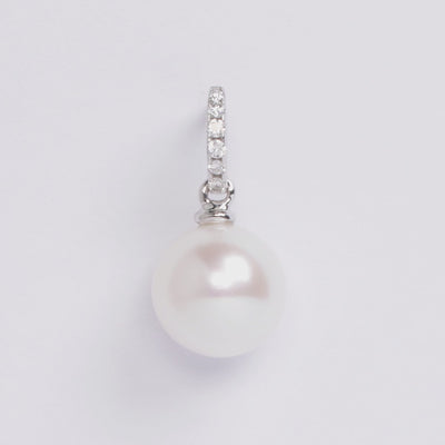White gold pearl and diamond drop earrings 360 spin view