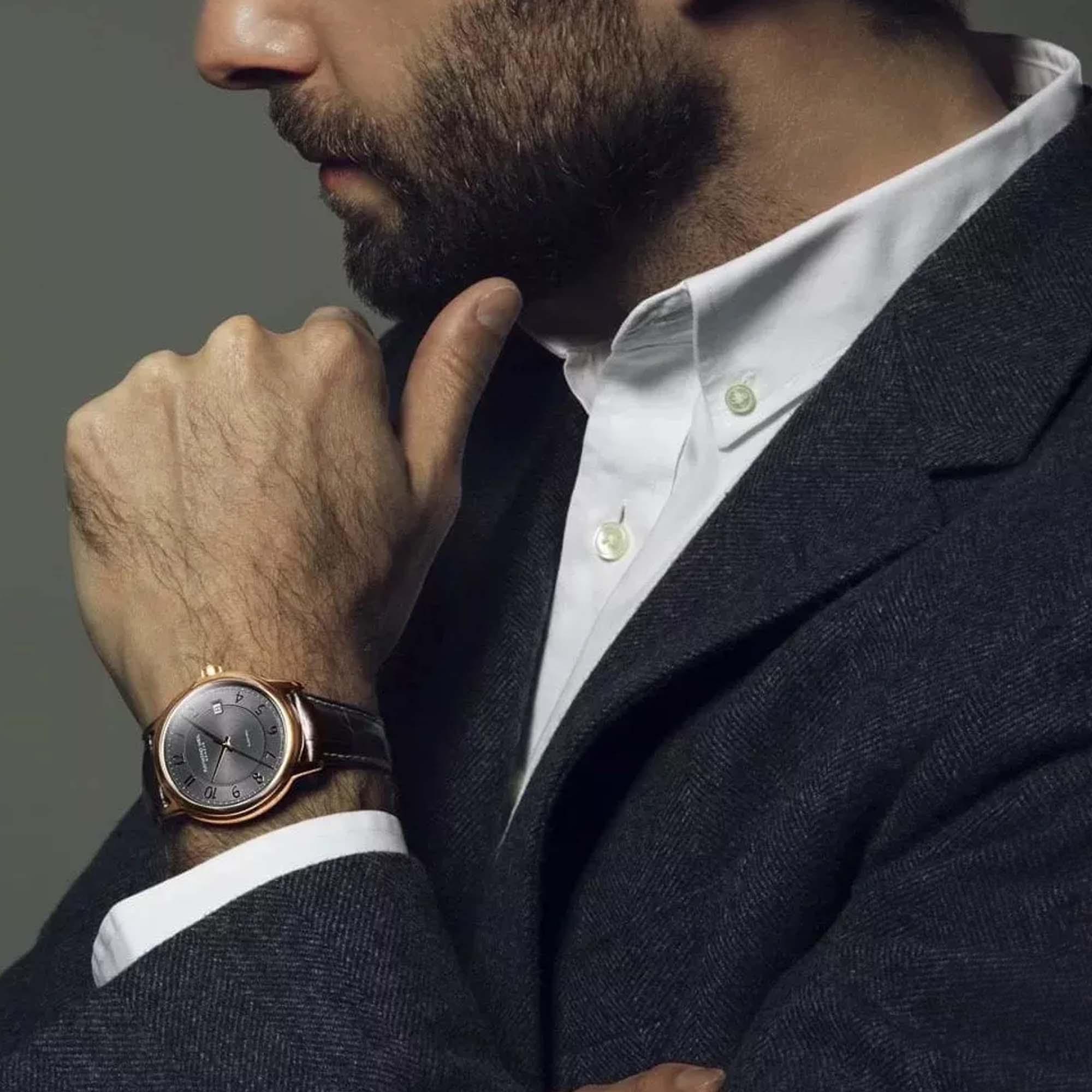 Maestro 40mm - Grey Dial on Strap