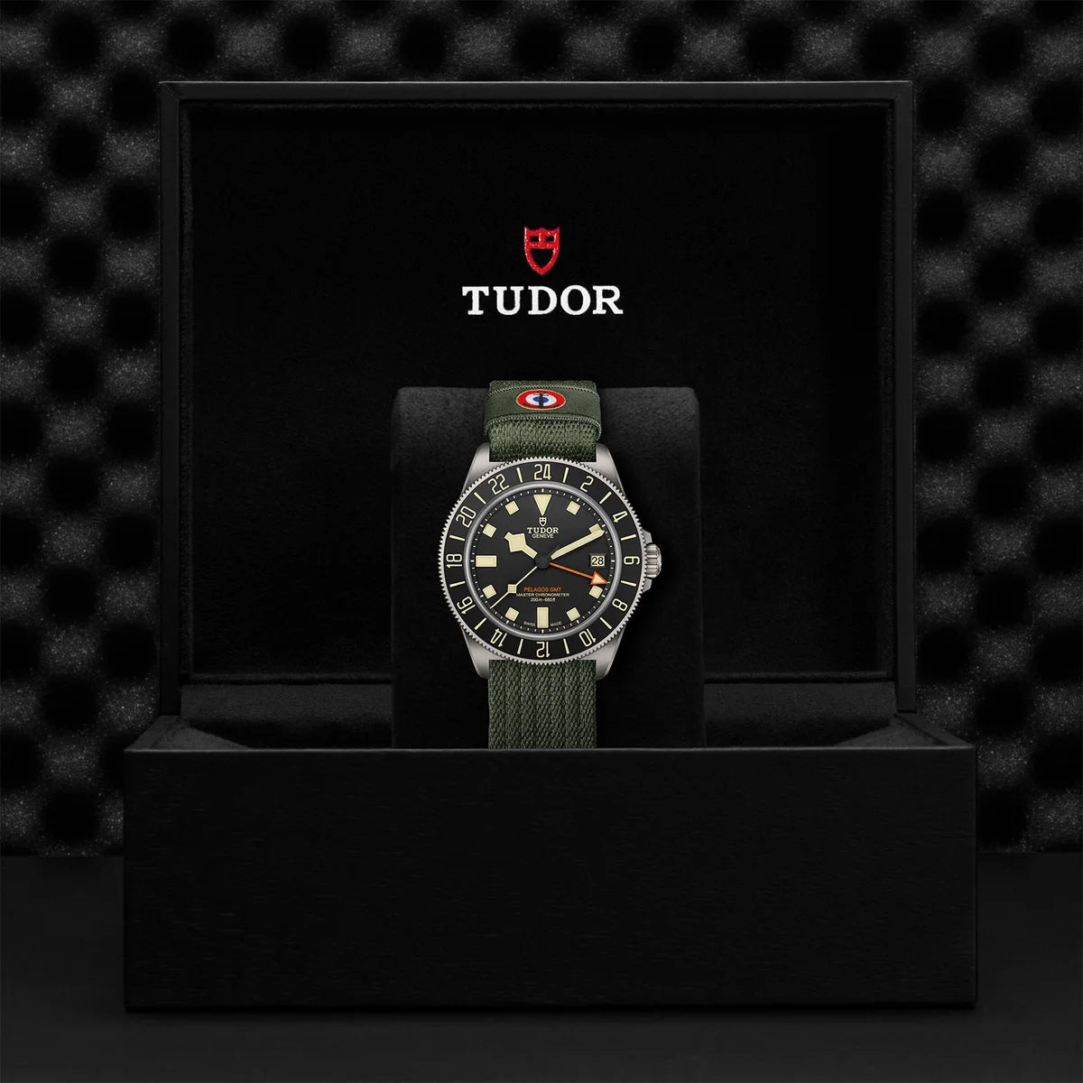 Pelagos FXD GMT 42mm - Black Dial on Fabric Strap