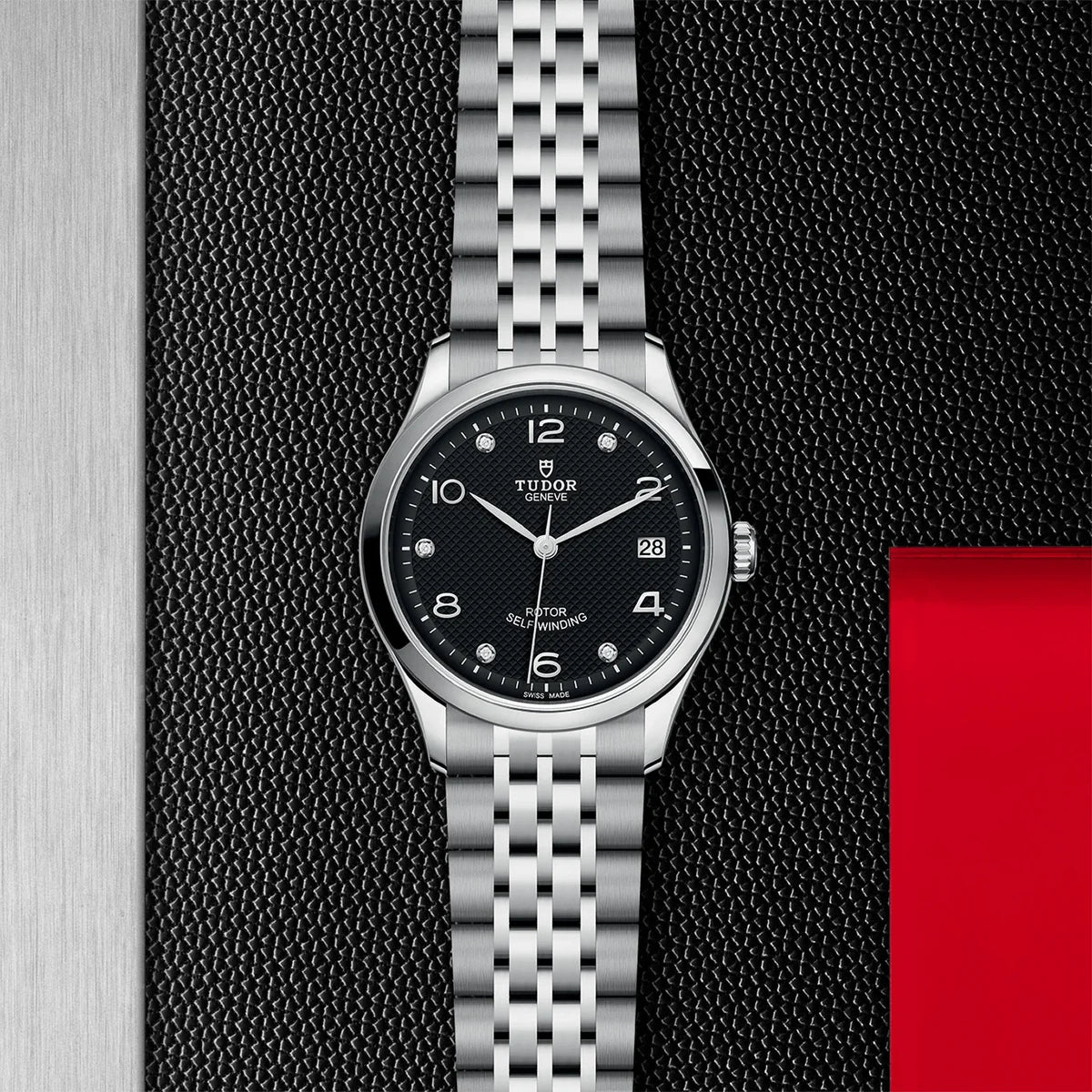 1926 36mm - Black Diamond Dial on Bracelet